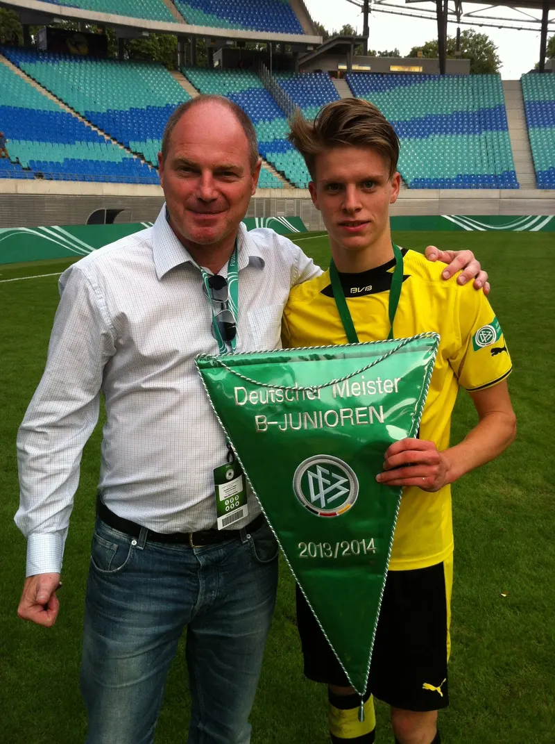 Volker Pröpper mit Dzenis Burnic